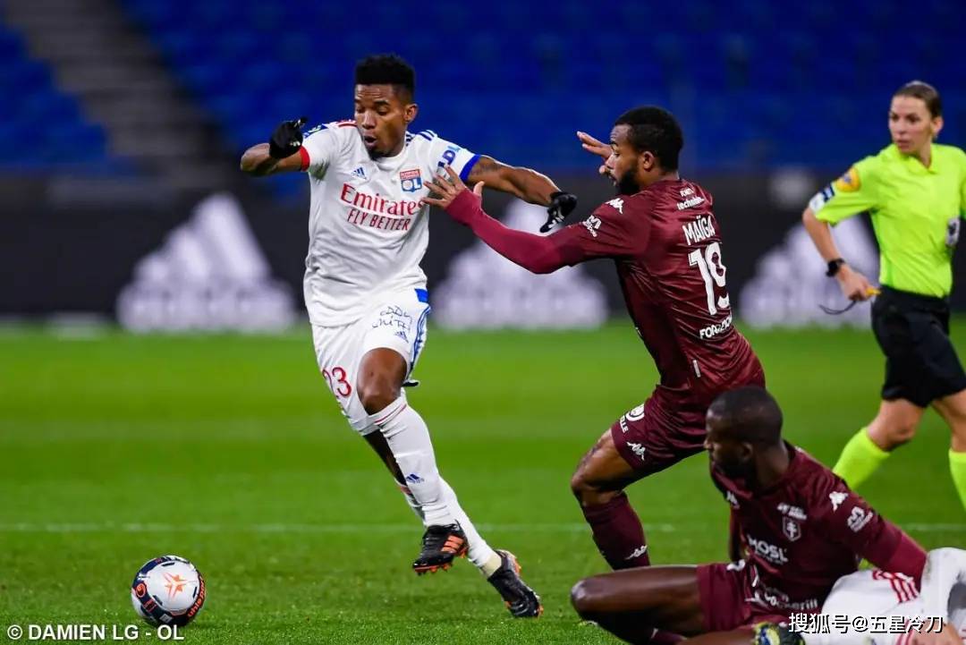 克里夫兰骑士内部会议纪要流出——关键时刻门线救险，法国杯使命明确，资深球员宣示担当